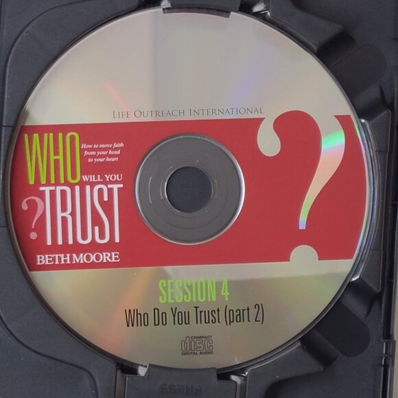 Who Will You Trust 5 Disc CD Audio Series Box Set Beth Moore Religion Faith - Picture 10 of 11